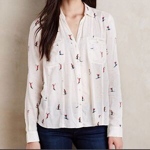 Maeve Anthropologie Skiers Pattern Off White Button Down Collared Shirt Size 0